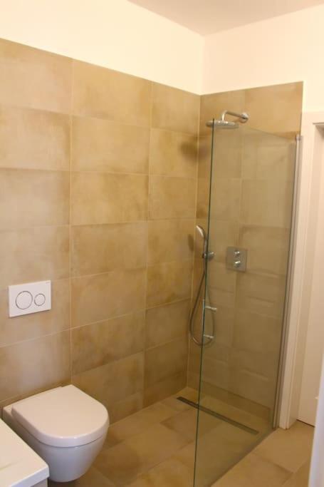 Paraderma Apartment Im Zentrum Baden Bei Wien 外观 照片